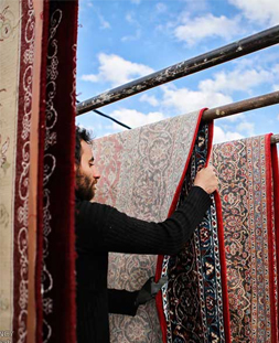 خشک کردن قالی در قالیشویی امام زاده ابراهیم قم 