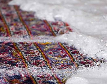 خدمات تخصصی قالیشویی در قالیشویی امام زاده ابراهیم قم 